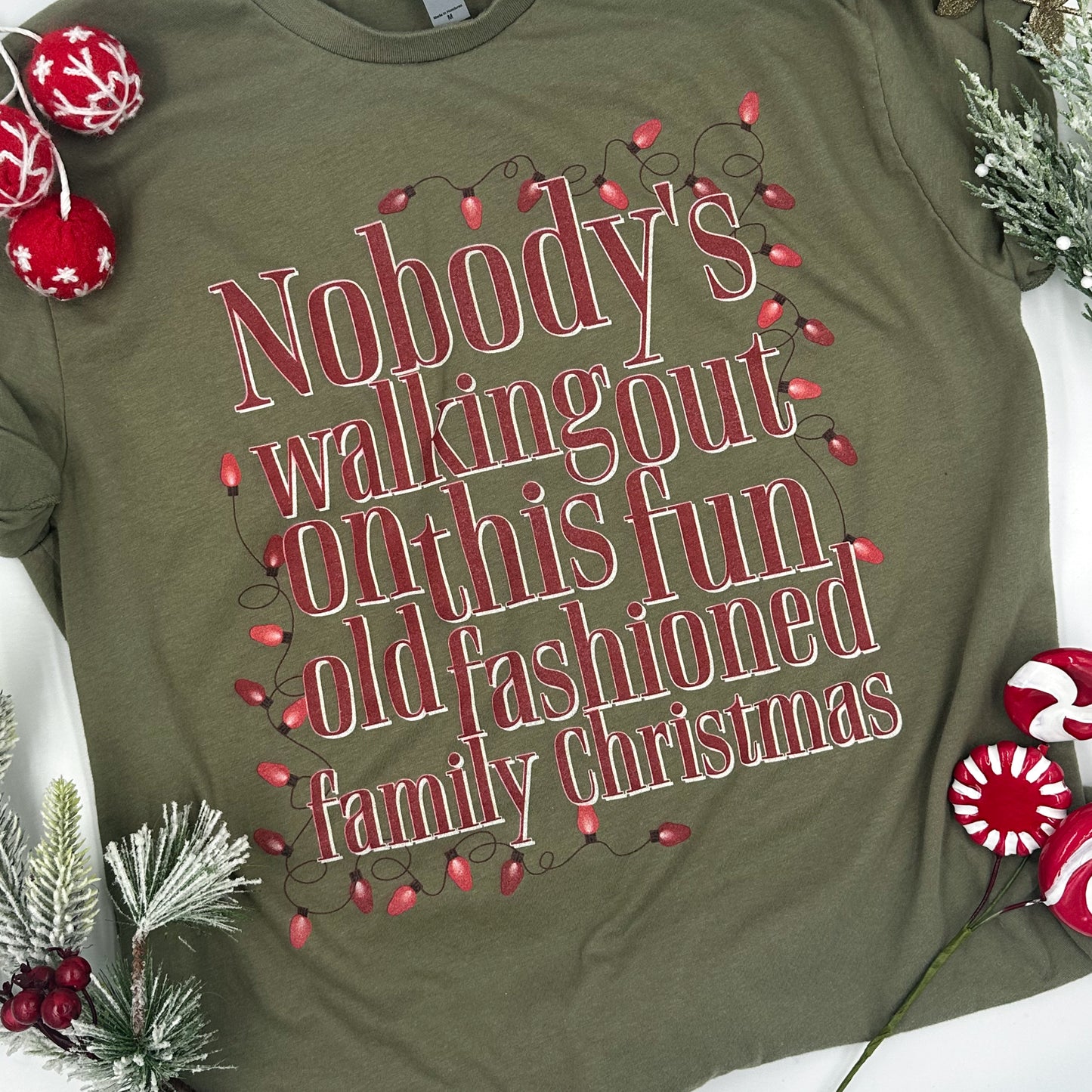 old fashioned family christmas | unisex tee