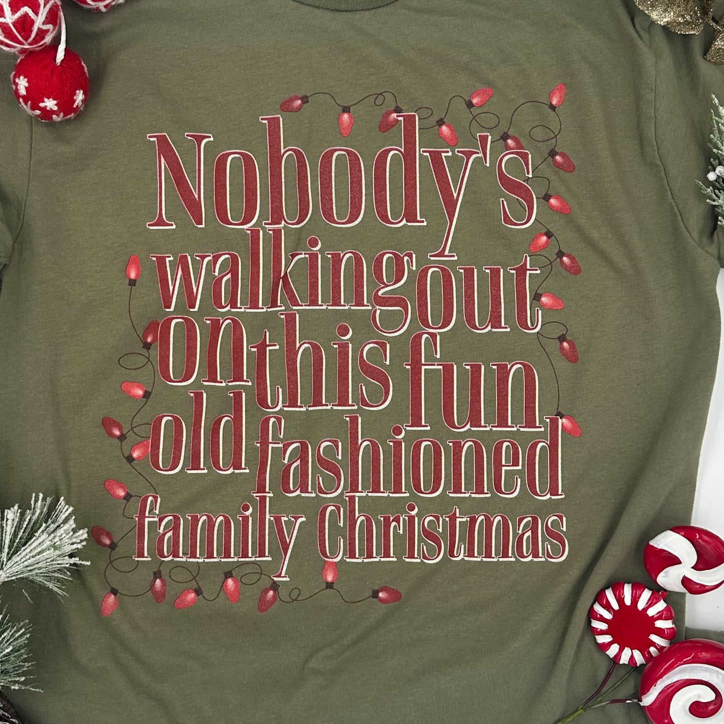 old fashioned family christmas | unisex tee